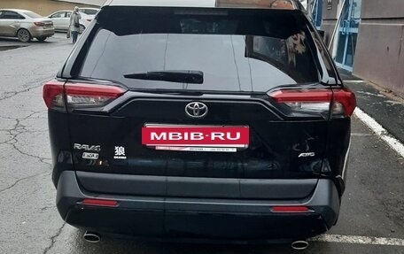 Toyota RAV4, 2021 год, 3 600 000 рублей, 2 фотография