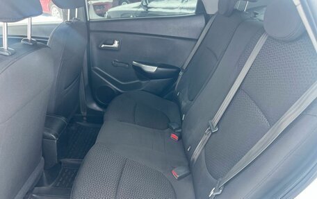 KIA Rio III рестайлинг, 2014 год, 880 000 рублей, 7 фотография