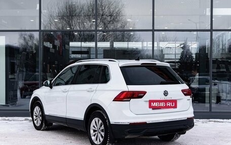 Volkswagen Tiguan II, 2020 год, 3 450 000 рублей, 6 фотография