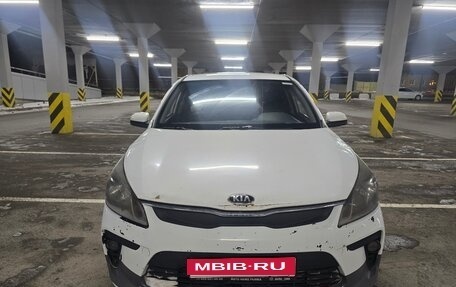 KIA Rio IV, 2018 год, 595 000 рублей, 1 фотография