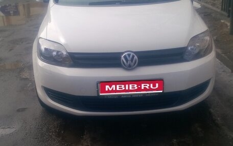 Volkswagen Golf Plus II, 2011 год, 750 000 рублей, 1 фотография