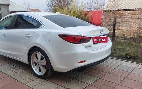 Mazda 6, 2016 год, 1 950 000 рублей, 4 фотография