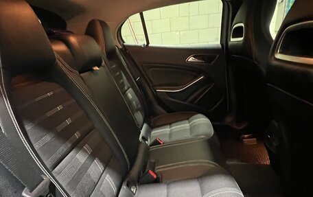 Mercedes-Benz GLA, 2019 год, 2 850 000 рублей, 11 фотография