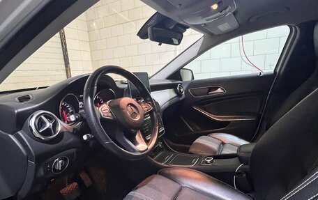 Mercedes-Benz GLA, 2019 год, 2 850 000 рублей, 15 фотография