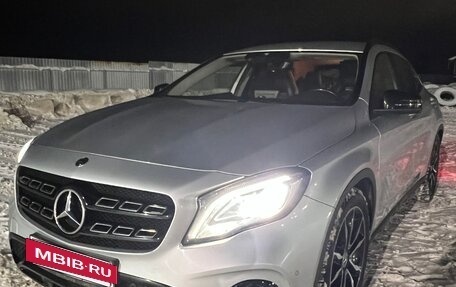 Mercedes-Benz GLA, 2019 год, 2 850 000 рублей, 22 фотография