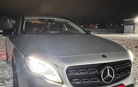 Mercedes-Benz GLA, 2019 год, 2 850 000 рублей, 20 фотография