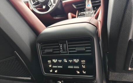 Porsche Cayenne III, 2024 год, 27 900 000 рублей, 10 фотография