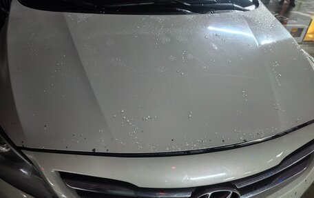 Hyundai Solaris II рестайлинг, 2015 год, 1 200 000 рублей, 9 фотография