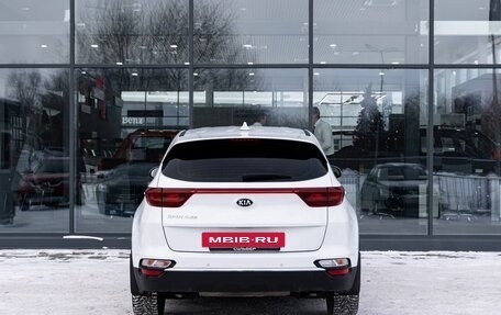 KIA Sportage IV рестайлинг, 2019 год, 2 000 000 рублей, 4 фотография