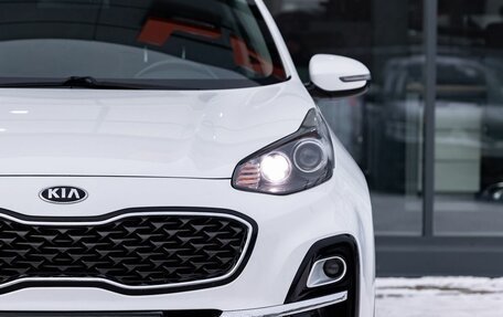 KIA Sportage IV рестайлинг, 2019 год, 2 000 000 рублей, 10 фотография