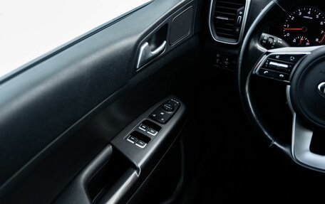 KIA Sportage IV рестайлинг, 2019 год, 2 000 000 рублей, 23 фотография