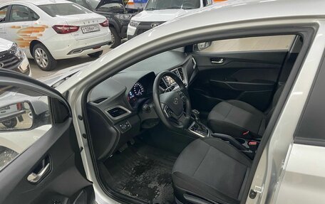 Hyundai Solaris II рестайлинг, 2019 год, 1 299 000 рублей, 6 фотография