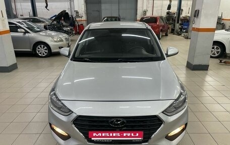 Hyundai Solaris II рестайлинг, 2019 год, 1 299 000 рублей, 3 фотография