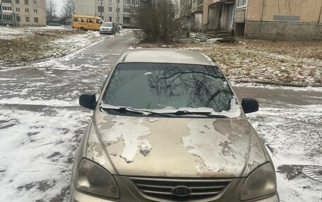 KIA Carens I (RS), 2004 год, 170 000 рублей, 4 фотография