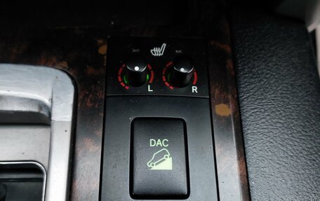 Toyota Land Cruiser 200, 2009 год, 2 520 000 рублей, 28 фотография