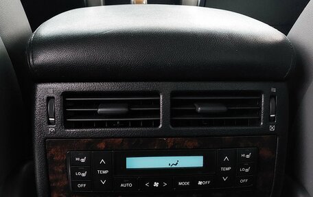 Toyota Land Cruiser 200, 2009 год, 2 520 000 рублей, 34 фотография