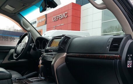 Toyota Land Cruiser 200, 2009 год, 2 520 000 рублей, 30 фотография