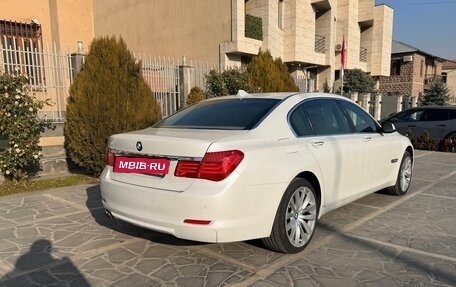 BMW 7 серия, 2011 год, 1 290 000 рублей, 2 фотография