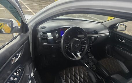 KIA Rio IV, 2018 год, 595 000 рублей, 8 фотография