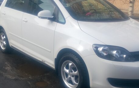 Volkswagen Golf Plus II, 2011 год, 750 000 рублей, 3 фотография