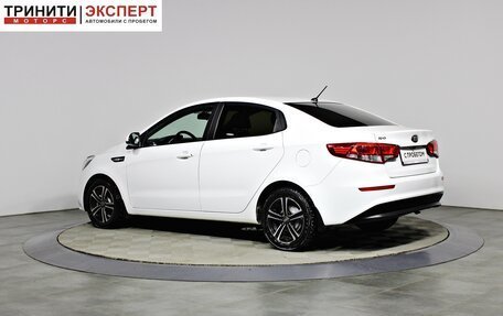 KIA Rio III рестайлинг, 2017 год, 1 077 000 рублей, 5 фотография