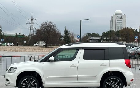 Skoda Yeti I рестайлинг, 2014 год, 1 077 000 рублей, 24 фотография