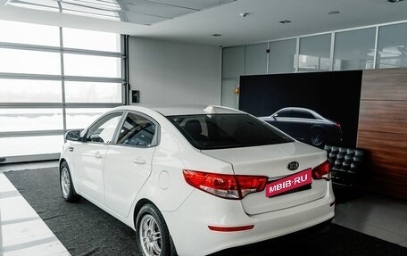 KIA Rio III рестайлинг, 2015 год, 1 100 000 рублей, 7 фотография