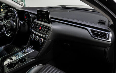 Genesis G70 I, 2018 год, 2 500 000 рублей, 17 фотография