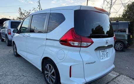 Honda Freed II, 2022 год, 1 500 000 рублей, 9 фотография