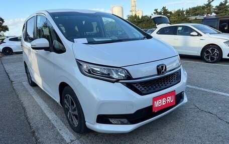 Honda Freed II, 2022 год, 1 500 000 рублей, 3 фотография