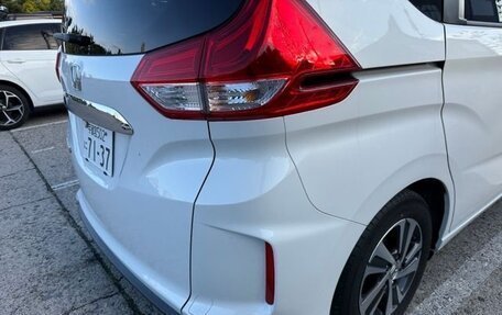 Honda Freed II, 2022 год, 1 500 000 рублей, 18 фотография