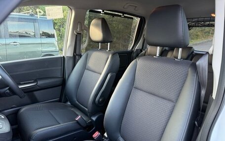 Honda Freed II, 2022 год, 1 500 000 рублей, 27 фотография