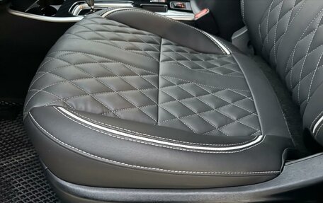 Mitsubishi Outlander III рестайлинг 3, 2022 год, 3 100 000 рублей, 10 фотография