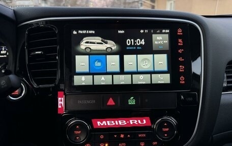 Mitsubishi Outlander III рестайлинг 3, 2022 год, 3 100 000 рублей, 15 фотография