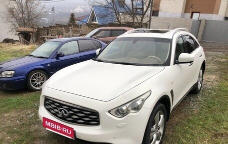 Infiniti FX II, 2010 год, 2 190 000 рублей, 4 фотография