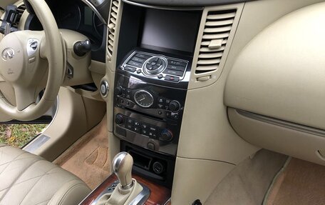 Infiniti FX II, 2010 год, 2 190 000 рублей, 17 фотография