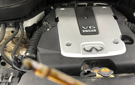 Infiniti FX II, 2010 год, 2 190 000 рублей, 24 фотография