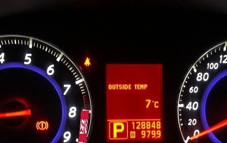 Infiniti FX II, 2010 год, 2 190 000 рублей, 26 фотография