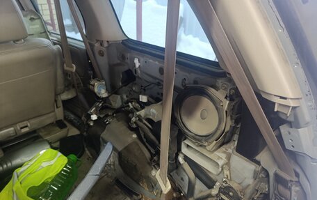 Mazda MPV II, 2002 год, 210 000 рублей, 12 фотография