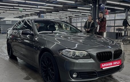 BMW 5 серия, 2013 год, 2 100 000 рублей, 2 фотография