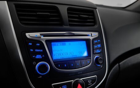 Hyundai Solaris II рестайлинг, 2013 год, 848 000 рублей, 13 фотография