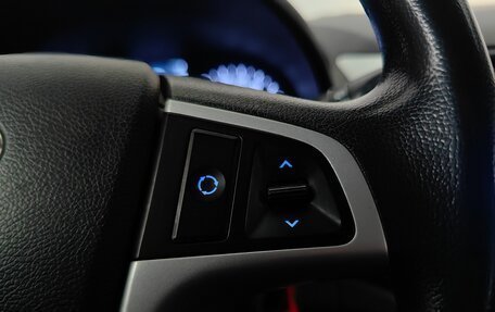 Hyundai Solaris II рестайлинг, 2013 год, 848 000 рублей, 18 фотография