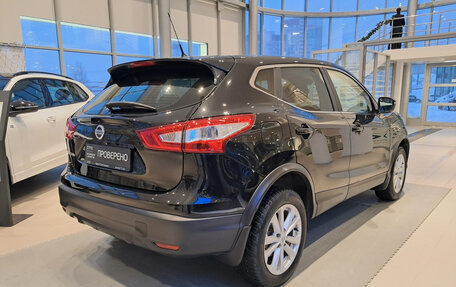 Nissan Qashqai, 2016 год, 1 630 000 рублей, 5 фотография