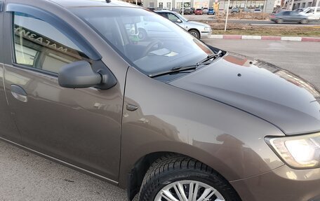 Renault Logan II, 2019 год, 600 000 рублей, 12 фотография