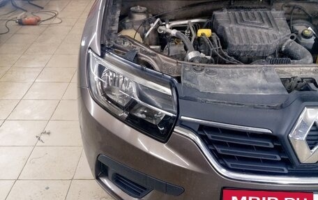 Renault Logan II, 2019 год, 600 000 рублей, 5 фотография