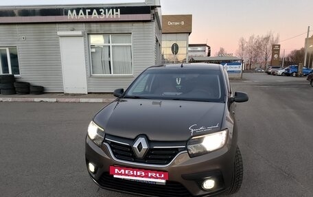 Renault Logan II, 2019 год, 600 000 рублей, 2 фотография