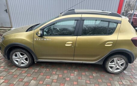 Renault Sandero II рестайлинг, 2015 год, 1 077 000 рублей, 1 фотография