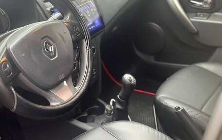 Renault Sandero II рестайлинг, 2015 год, 1 077 000 рублей, 4 фотография