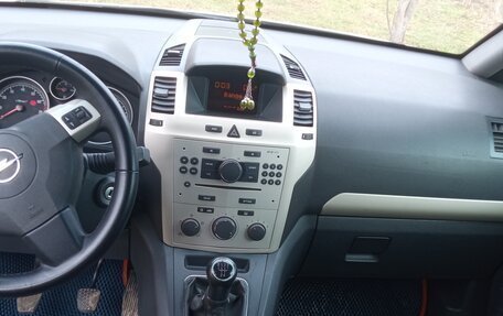 Opel Zafira B, 2008 год, 4 фотография