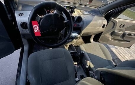 Chevrolet Aveo III, 2004 год, 195 000 рублей, 6 фотография